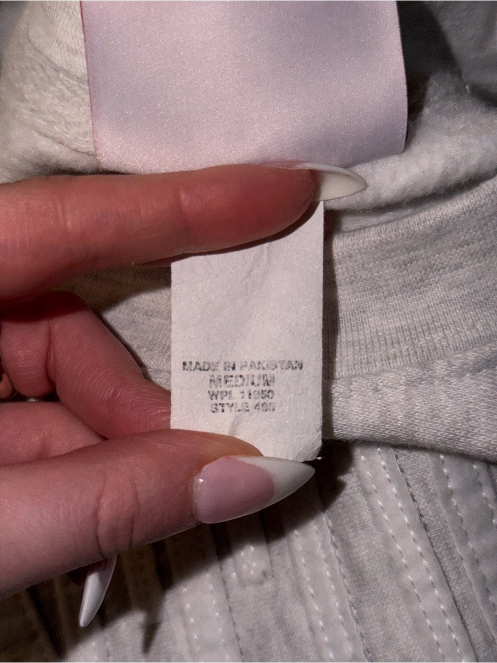 Oversized Heather Gray & White Nantucket Crewneck - Picture 8 of 8